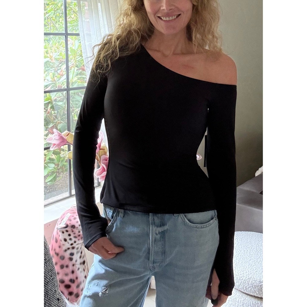 NWT TA3 Shapey NO LACES One Shoulder Long Sleeve Top Slinky Black Thumbhole